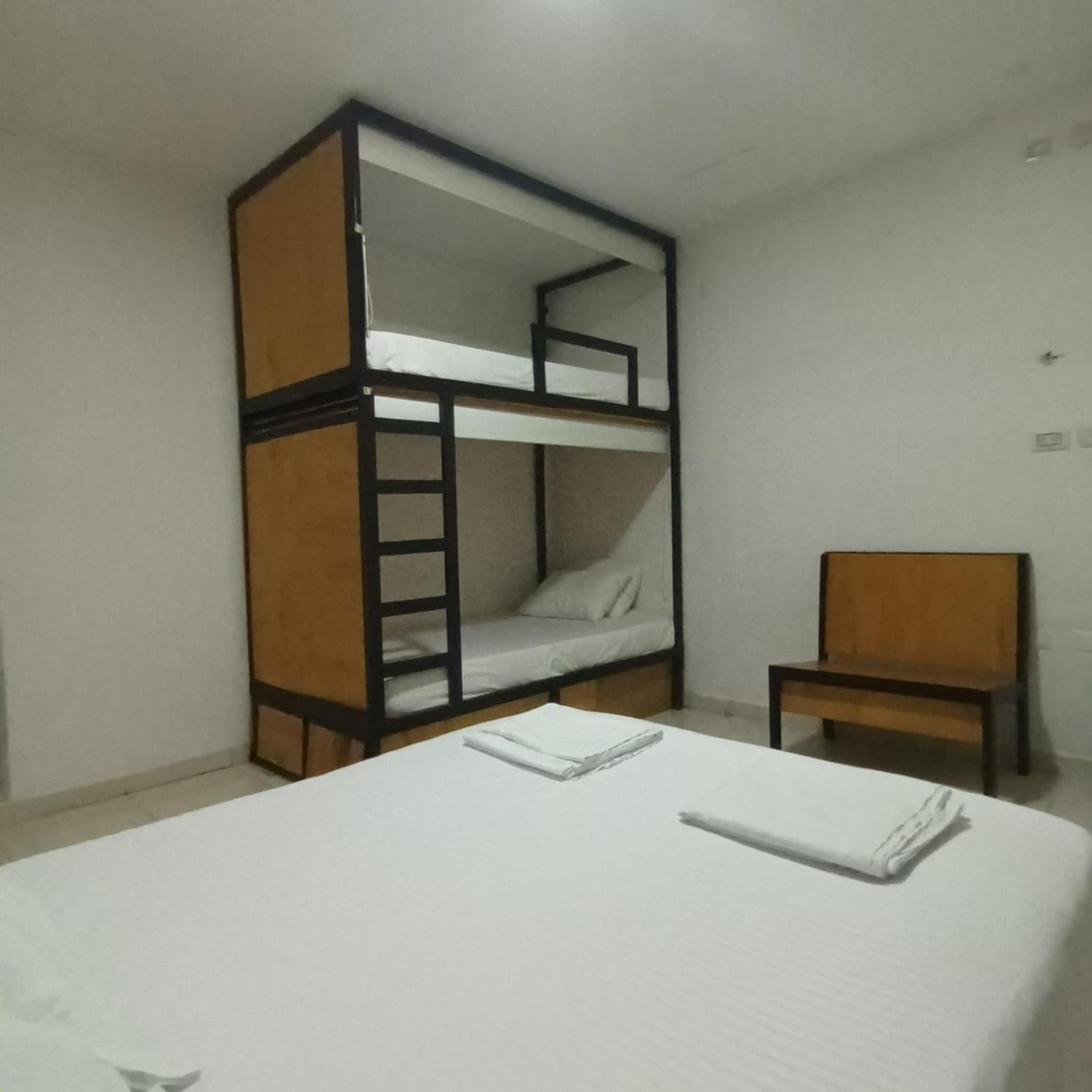 Nueve Uno Hostel Ríohacha エクステリア 写真
